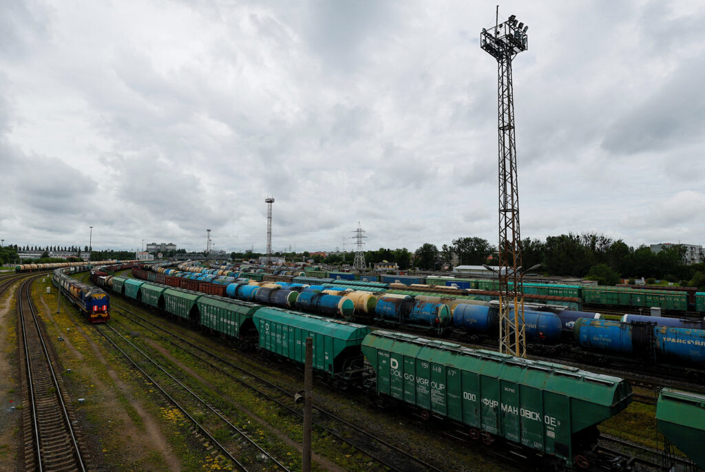 “Підготовка вже завершена, очікувати ми не будемо”: МЗС Росії почало жорстко погрожувати Литві та ЄС
