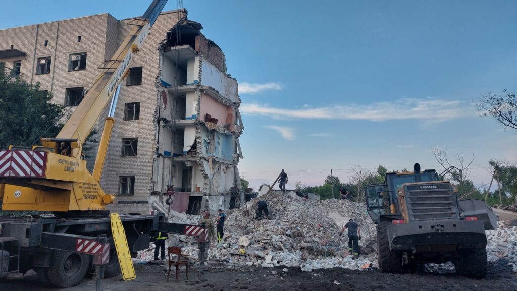 Військова адміністрація евакуювала всіх дітей з Часового Яра