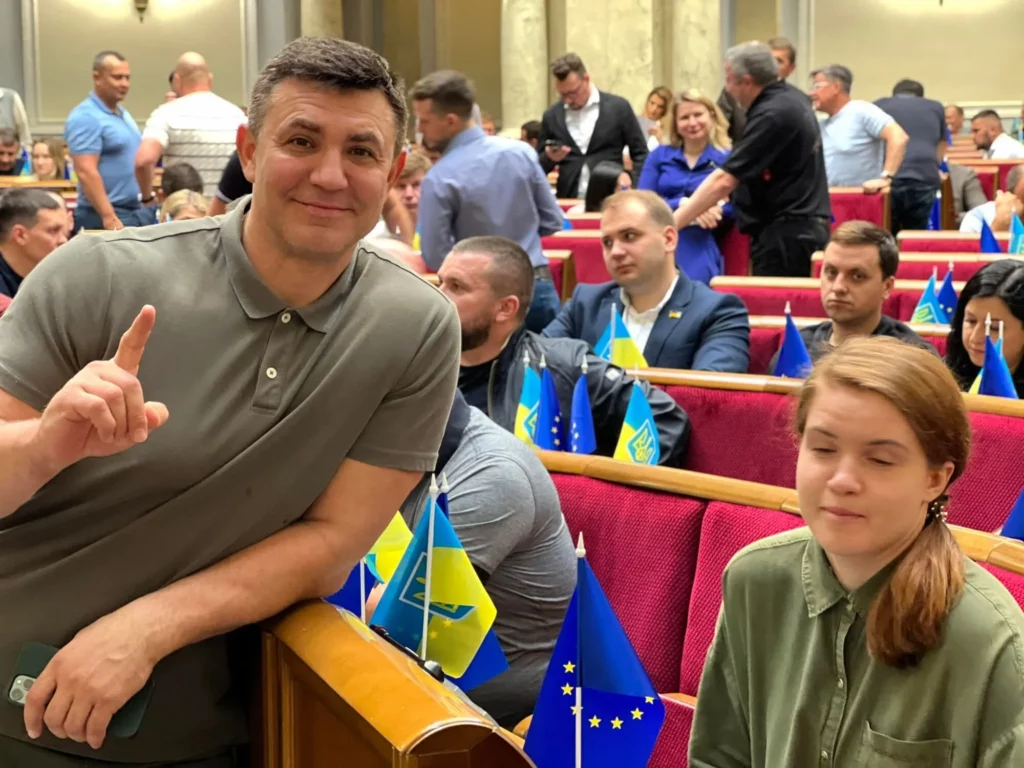 НАБУ має відкрити справу проти Тищенка, інакше самосуд – Омелян