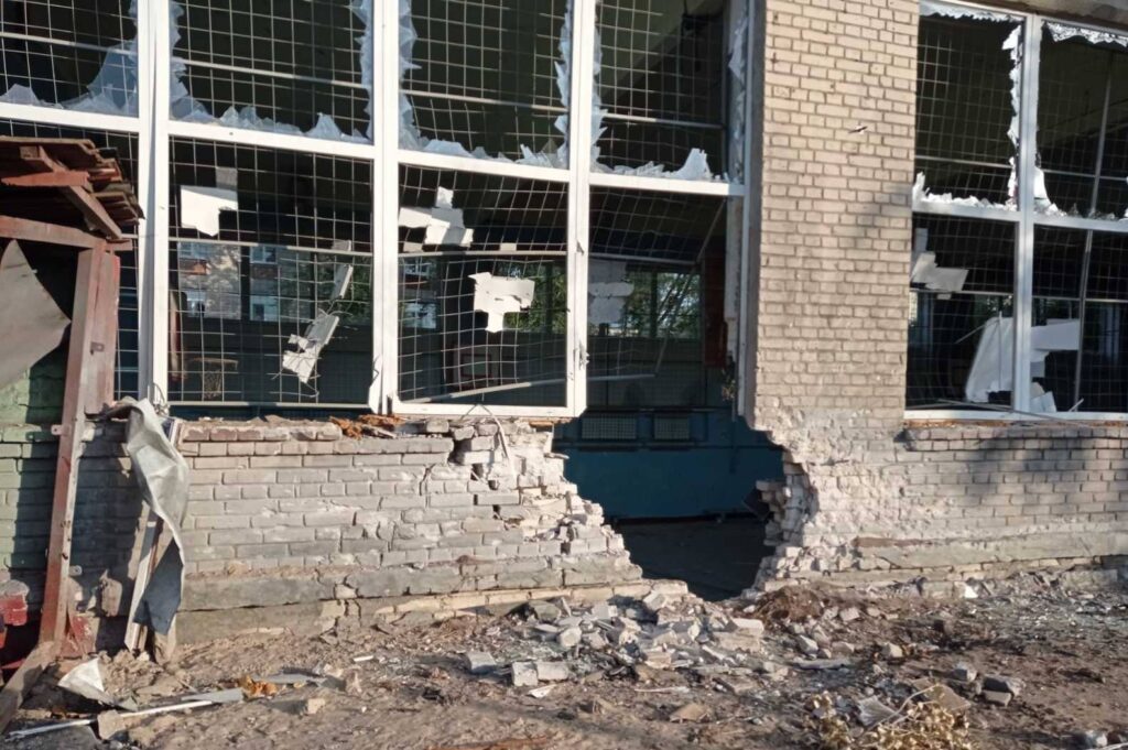 Росіяни гатили по населених пунктах на межі Донеччини й Луганщини