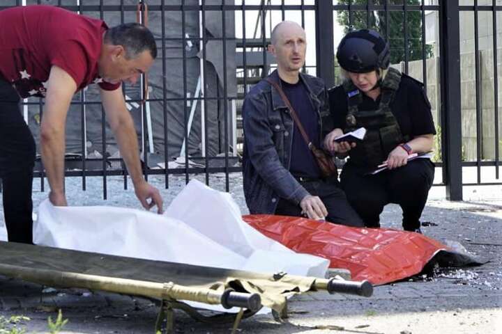 Обстріл зупинки у Харкові: у Міжнародний день шахів загинув 13-річний син шахістки
