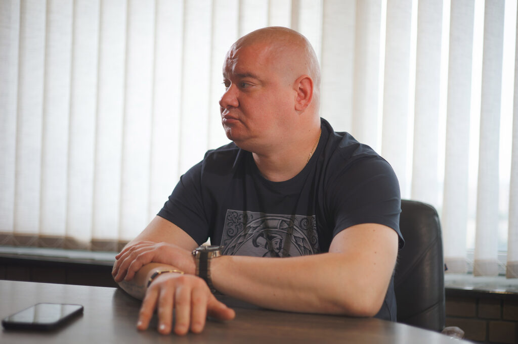 “Поки що не збираюся”: “кварталівець” Кошовий відповів, чи піде захищати Україну