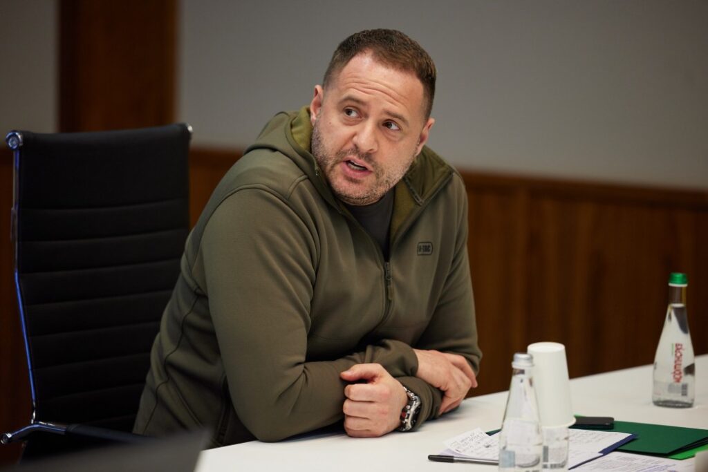 Єрмака призначили керувати підготовкою до стягнення з Росії компенсацій