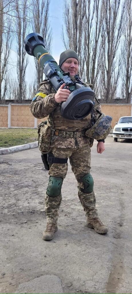 Готувався до контрнаступу, маємо продовжити його справу: Петро Порошенко повідомив про загибель на фронті командира 28-ї ОМБр імені Лицарів Зимового Походу полковника Віталія Гуляєва