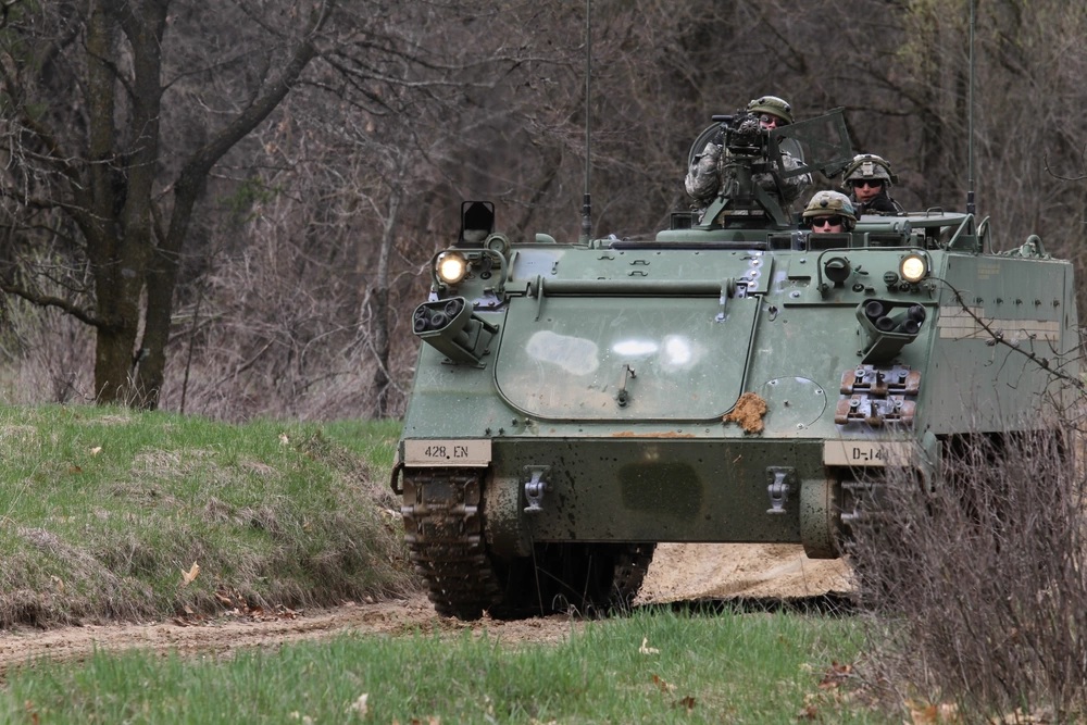Бельгія анонсувала 15-й пакет військової допомоги: Україна отримає відремонтовані бронетранспортери M113