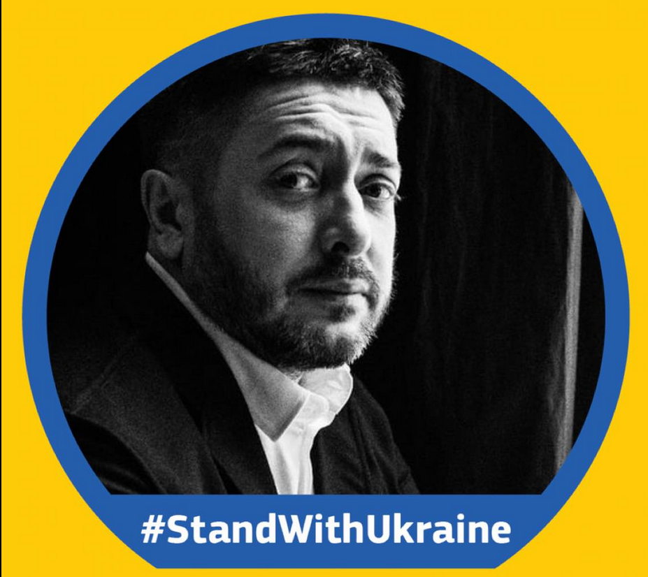 “Краще бути на самоті, аніж разом з такою сім’єю”: український телеведучий про зв’язки з родичами, які живуть в Росії