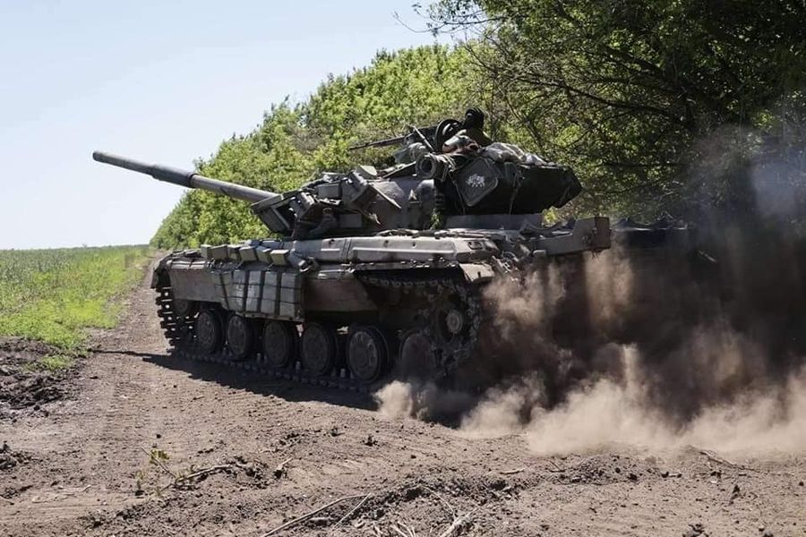 Украинские военные отразили штурмы российских оккупантов сразу на трех направлениях — Генштаб