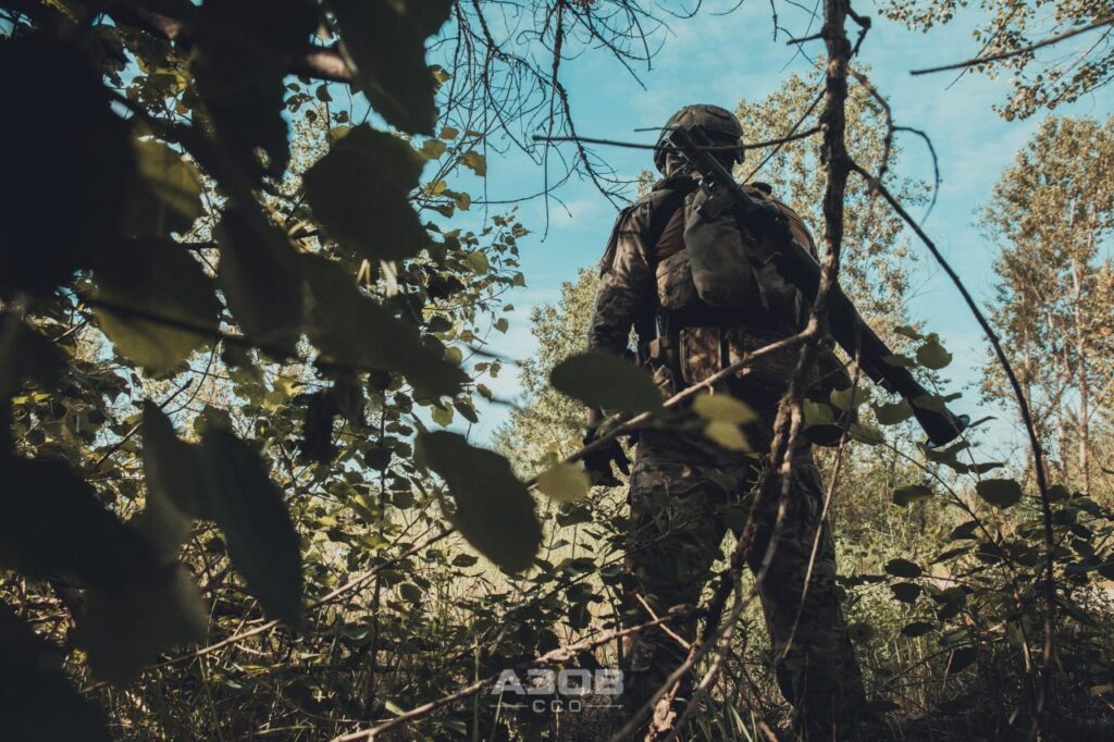 У Росії визнали полк “Азов” нібито терористичною організацією: чим це загрожує українським захисникам
