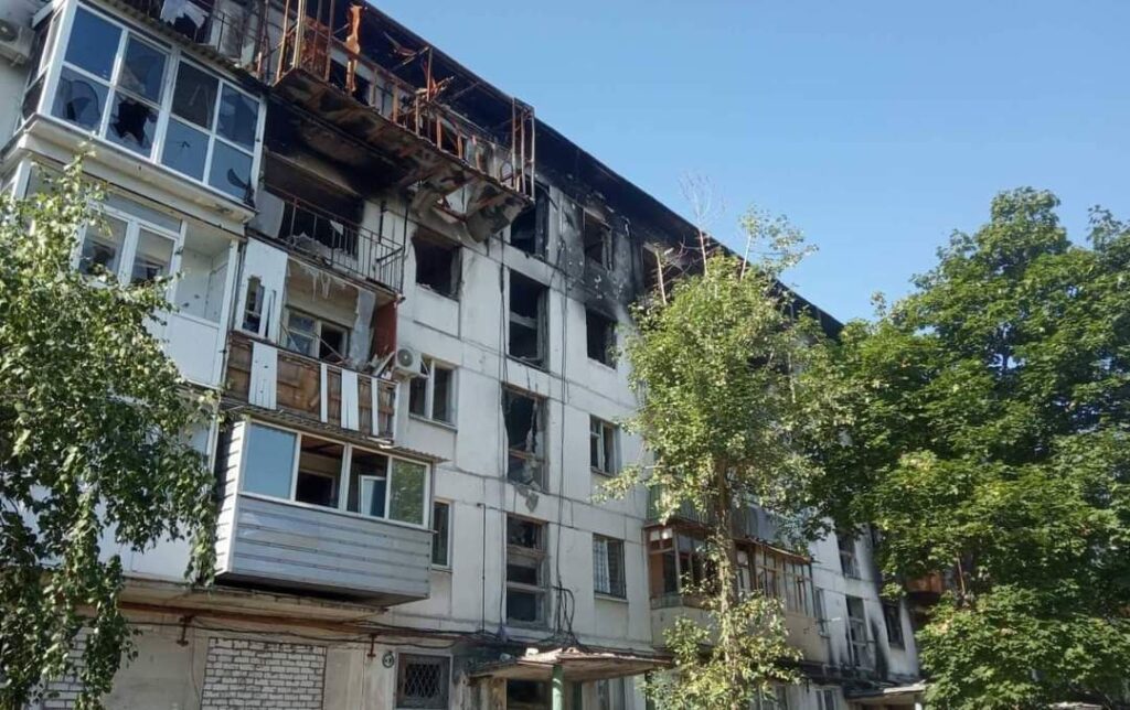 На окупованій Луганщині гуманітарна ситуація критична, але росіяни все одно готуються до “референдуму” – Гайдай