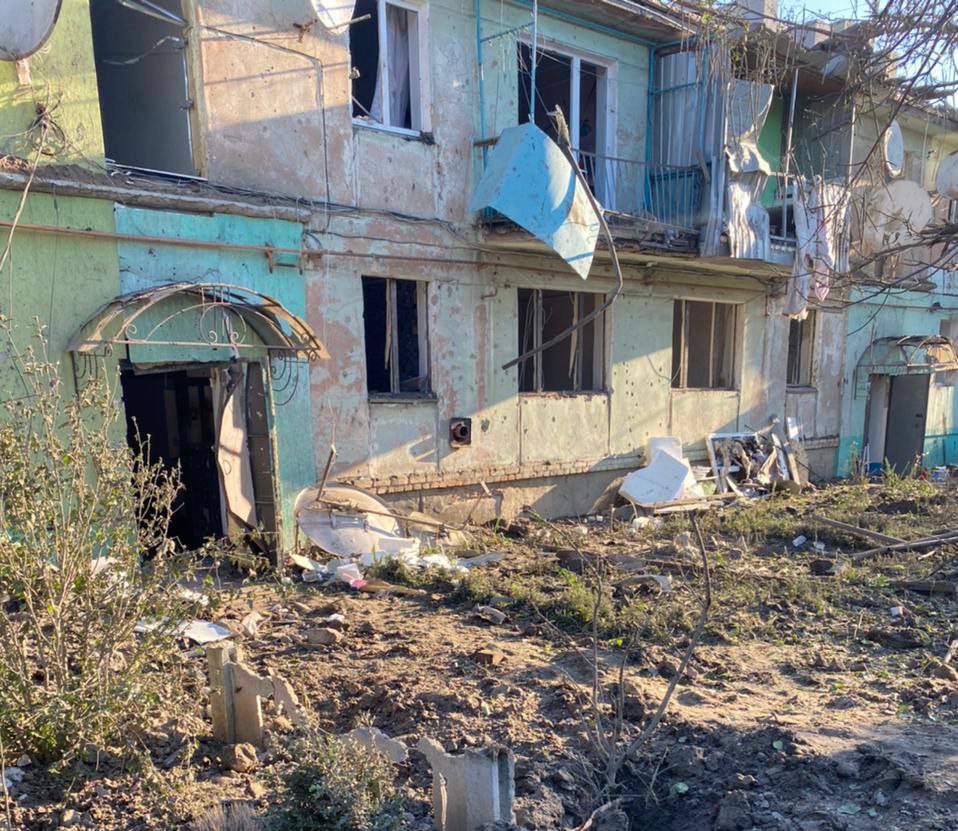 Росіяни випустили 100 снарядів по Нікополю: є жертви