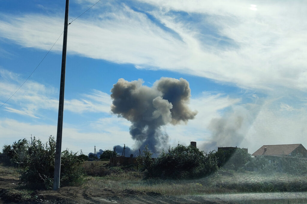 Росіяни виводять особовий склад і авіацію з Криму – розвідка