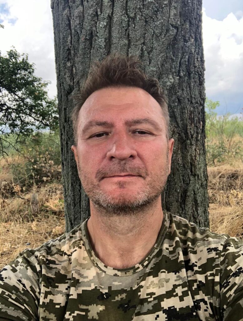 Правдолюб, который всегда был на передовой – Порошенко сообщил о гибели на фронте Юрия Каракая