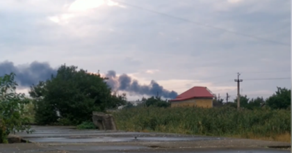 В Джанкойском районе Крыма прогремели взрывы, россияне массово едут в сторону Керченского моста — Чубаров