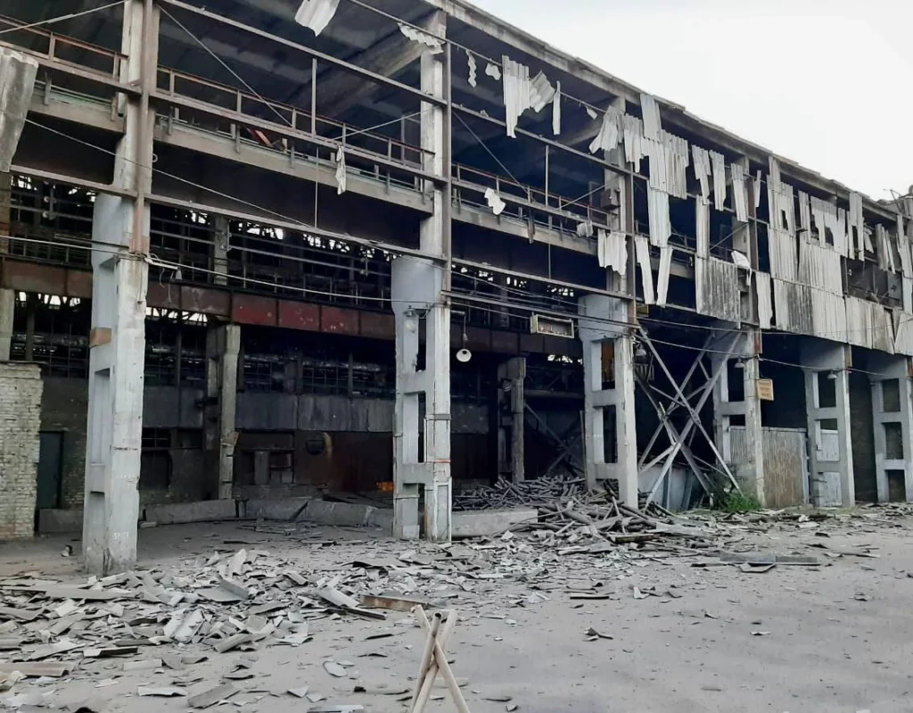 Понад 120 “прильотів” з “Градів”, є постраждалі: росіяни обстріляли два райони Дніпропетровщини