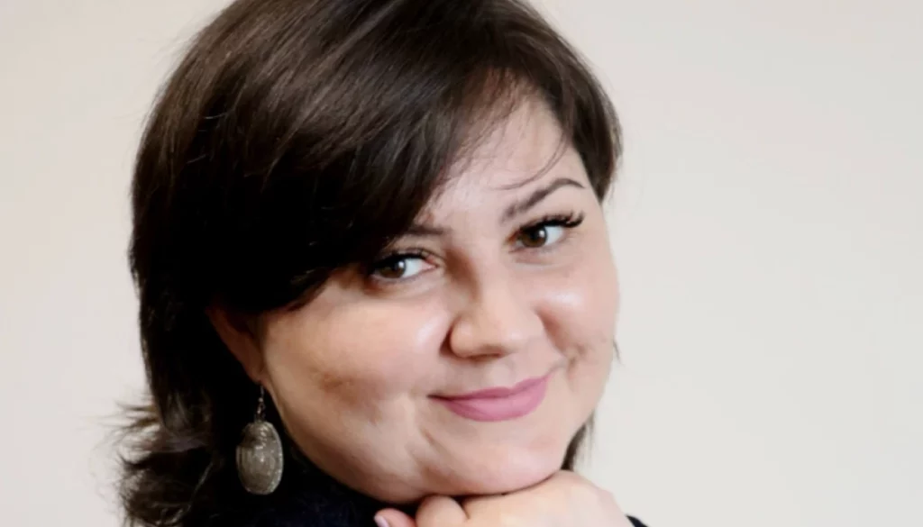 Шукали ботоферму: у шеф-редакторки видання “Без купюр” Наталі Кривошей СБУ провели обшук