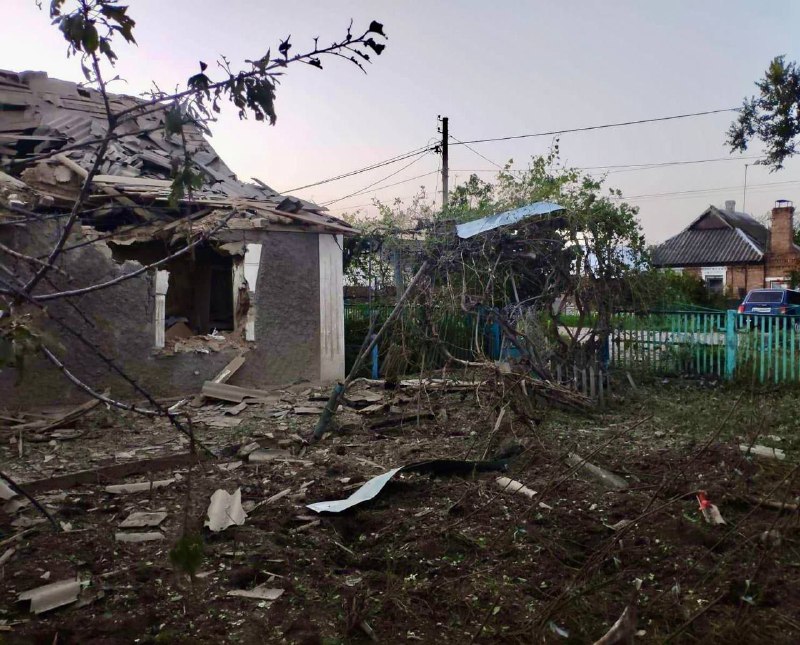 Війська РФ обстріляли три райони Дніпропетровщини: є поранені та руйнування