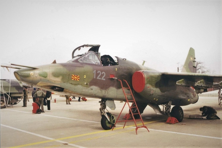 Північна Македонія передала Україні чотири Су-25 – ЗМІ