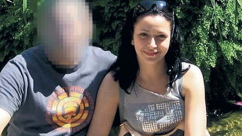 Bellingcat викрили російську шпигунку ГРУ, яка роками видавала себе за дизайнерку та гуляла зі співробітниками НАТО
