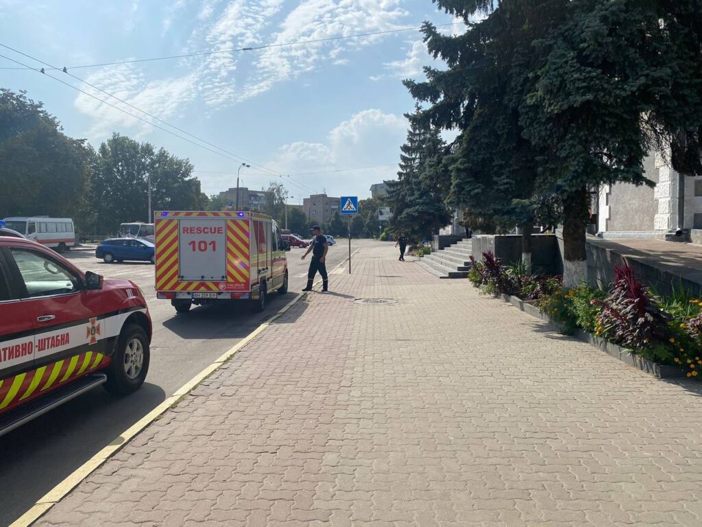 Україною прокотилася хвиля повідомлень про “мінування”: що відомо