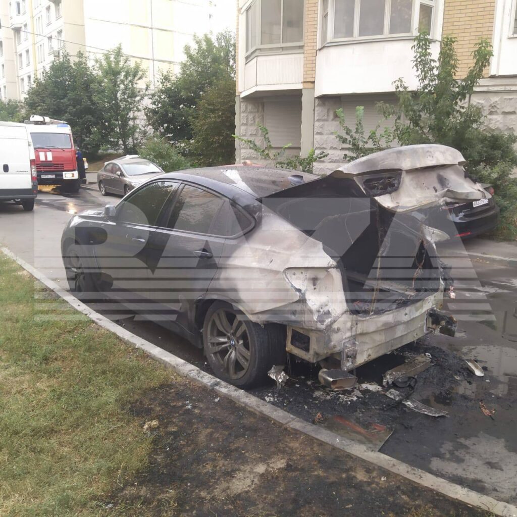 В Москве подожгли авто заместителя начальника российского Генштаба – СМИ