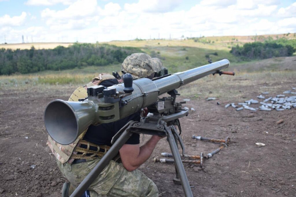 На Донеччині прикордонники знищили ворожий склад окупантів