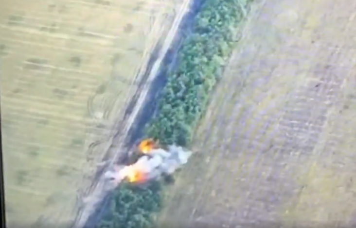 Українські морпіхи знищили ворожі гармати та склад з бронетехнікою