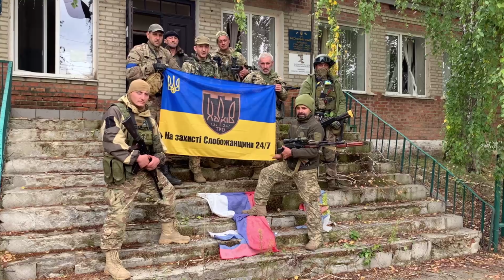Бійці 127-ї бригади звільнили ще три населені пункти на Харківщині: відео зняття російських прапорів