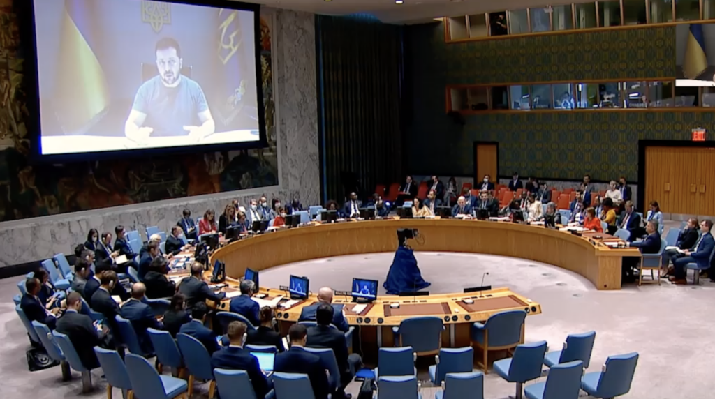 Росія зневажає статут ООН та порушує будь-які правила цього світу – виступ Зеленського на Радбезі ООН