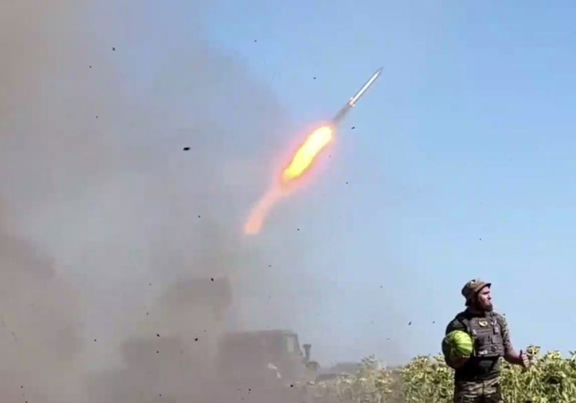 ЗСУ ліквідували 58 рашистів, дев’ять танків, 17 одиниць автобронетехніки та чотири гаубиці “Мста-С” і “Мста-Б” – ОК “Південь”