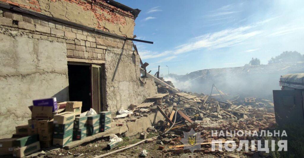 Війська РФ обстріляли Донеччину: били по житловому сектору та цивільних об’єктах