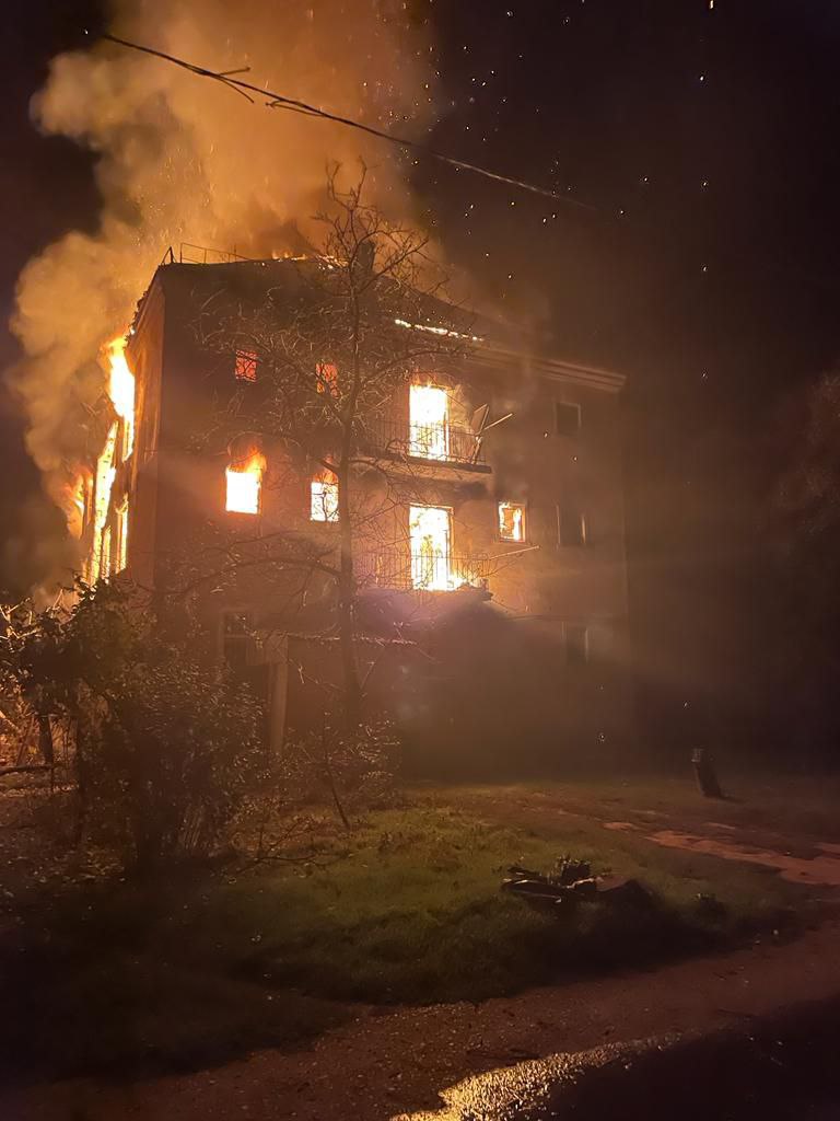 Росіяни вдарили по Кураховому на Донеччині: щонайменше 12 поранених