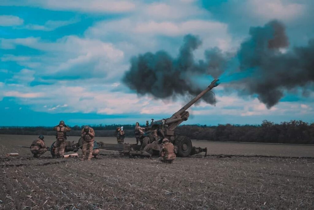 На юге ВСУ уничтожили три склада с боеприпасами, «Грады» и другую технику врага — Оперативное командование