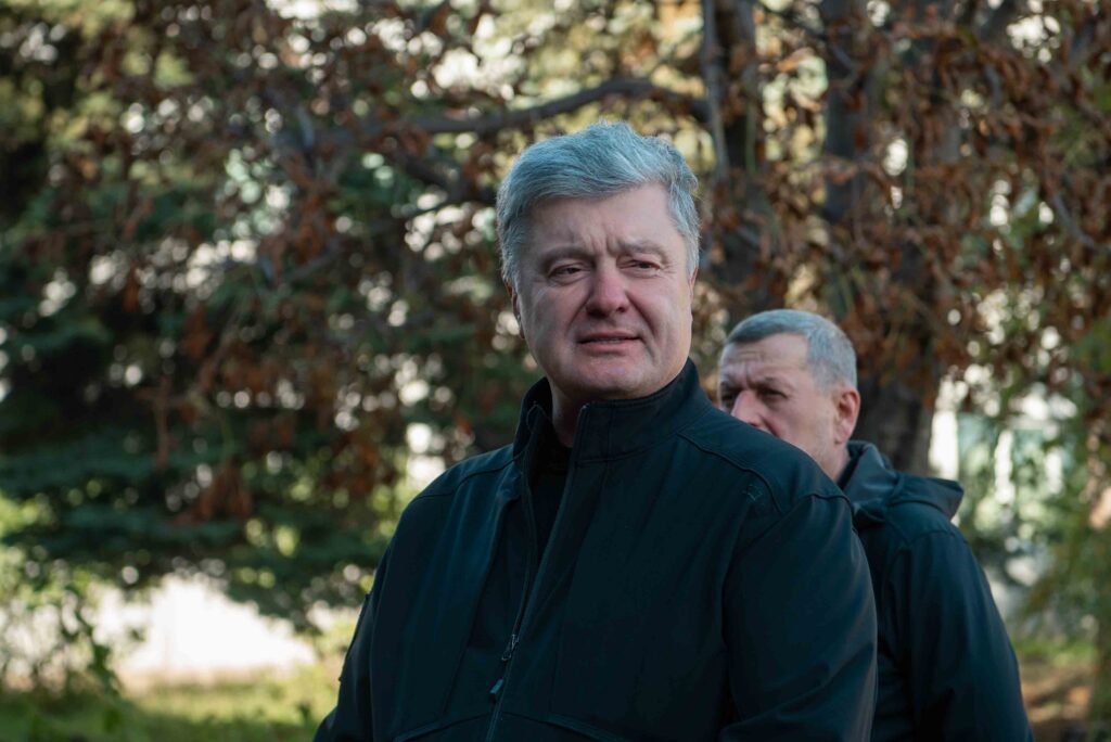 Маркер «свій-чужий» – Порошенко про ставлення до 14 жовтня