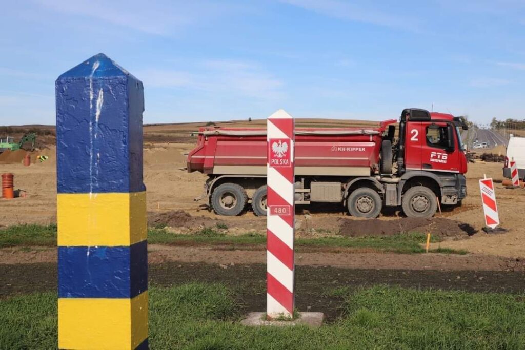 В Україні побудують новий пункт пропуску на кордоні з Польшею