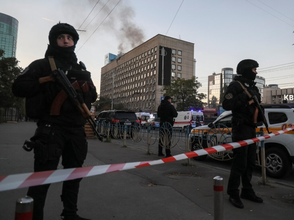 У поліції показали, як збивали над Києвом ворожі дрони