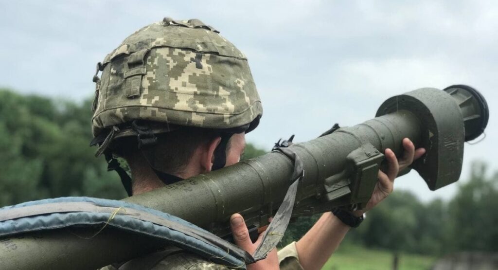 Український боєць збив дві російських ракети з ПЗРК Stinger