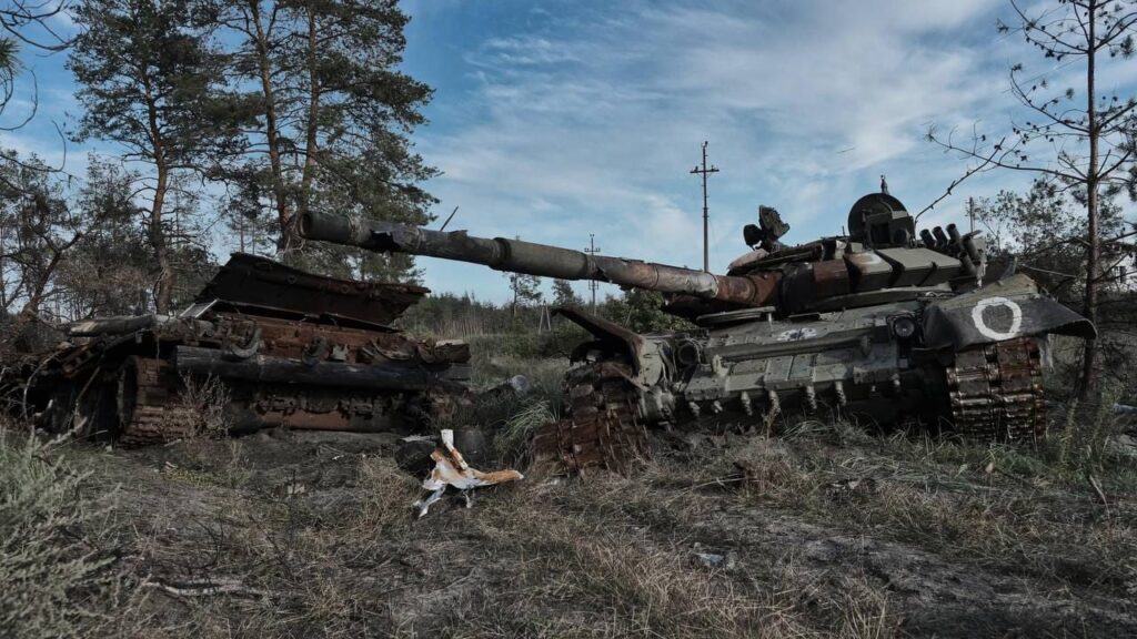 ЗСУ відбили атаки на десяти напрямках і вразили 24 райони скупчення військ РФ – Генштаб