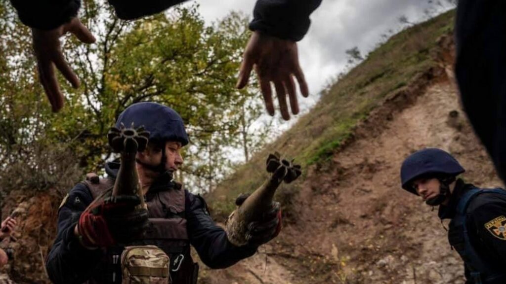 В Україні знищили понад 250 тисяч вибухонебезпечних предметів за час повномасштабної війни
