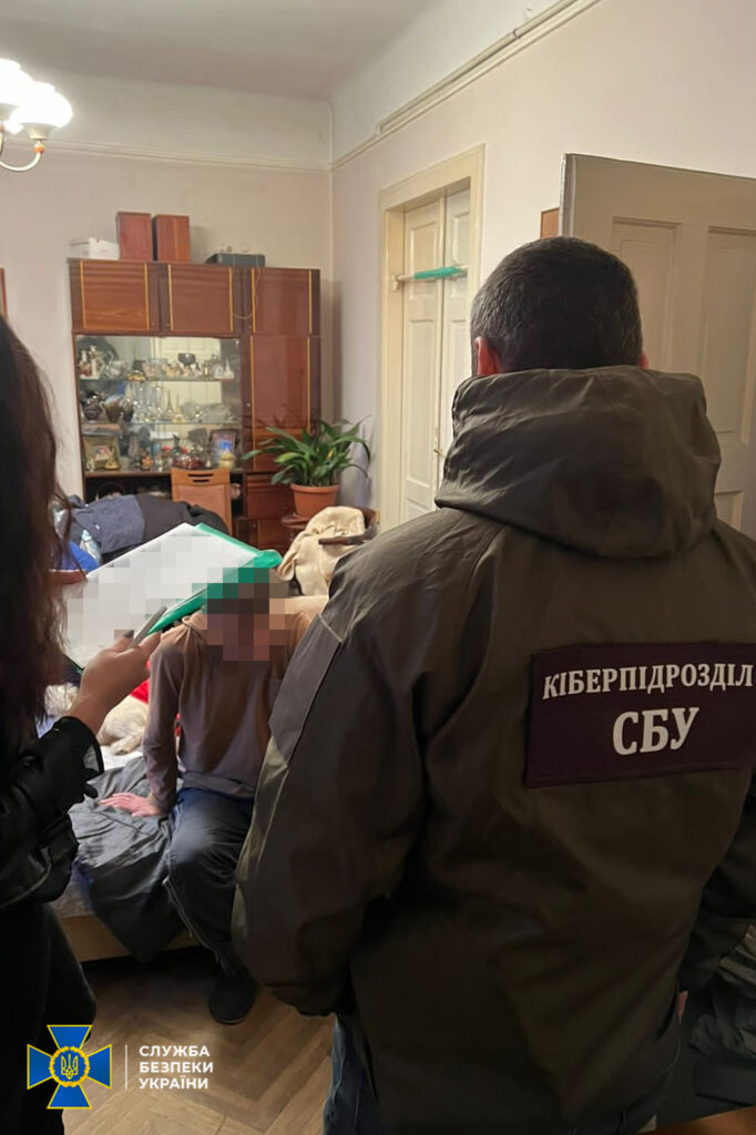 Готував фейки для ток-шоу Соловйова: СБУ затримала ворожого агітатора на Буковині