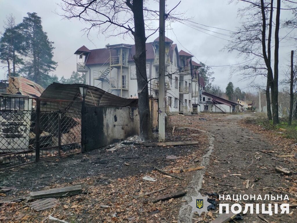 Російські окупанти обстріляли сім населених пунктів на Донеччині: є вбиті та поранені