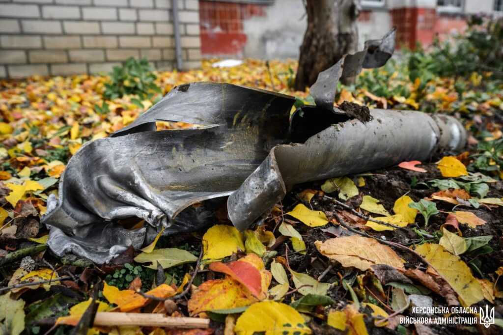 Росіяни обстріляли Корабельний район Херсона: загинув місцевий житель – ОВА