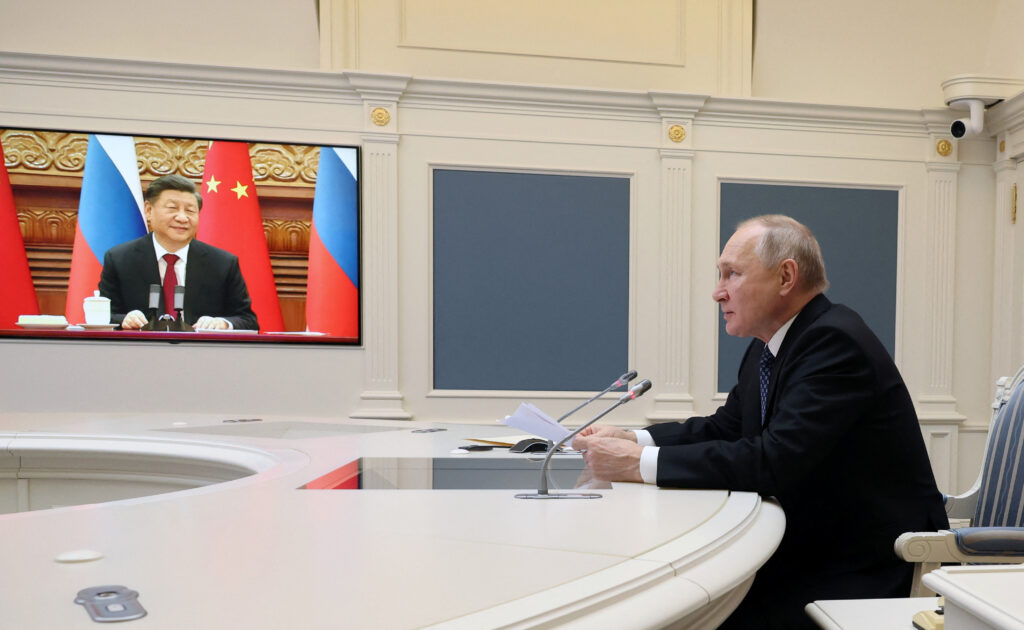 Пекін роздратований витоком інформації з Кремля про можливе постачання зброї – The Economist