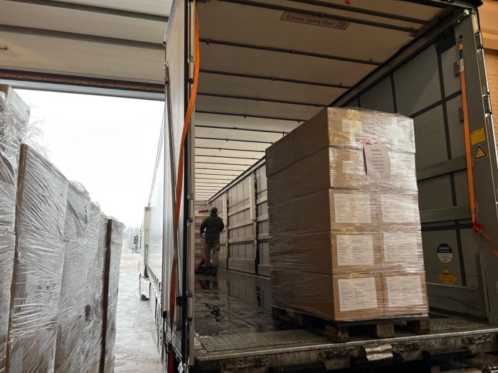 Литва надіслала до України партію зимового одягу для військових