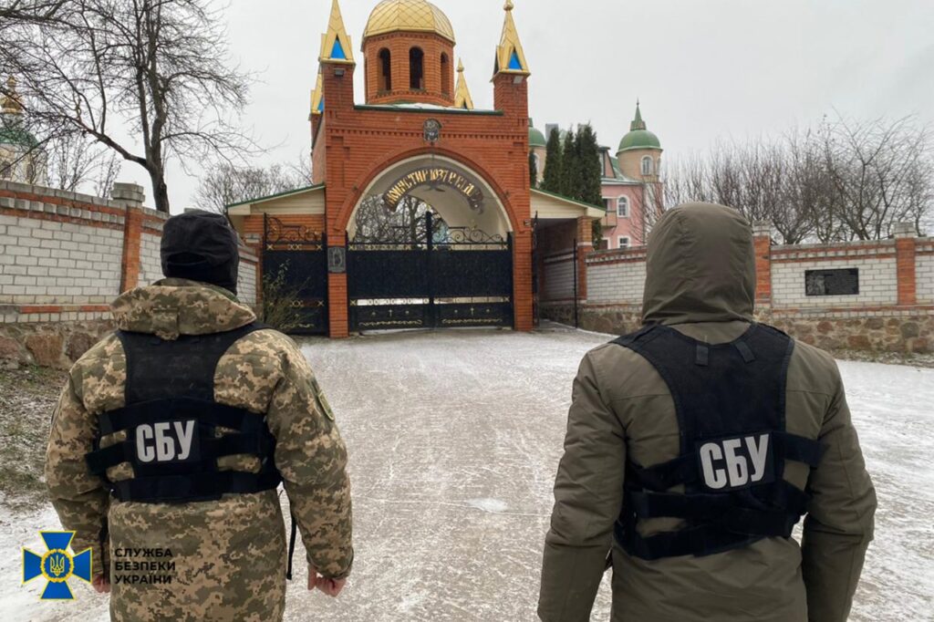 Ячейки «русского мира»: СБУ проводит обыски на объектах Московской церкви в трех областях Украины (фото)