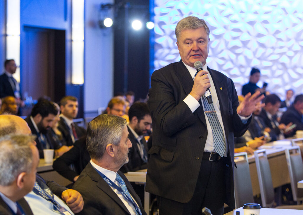 Порошенко у Вашингтоні: зараз саме час для членства України в НАТО