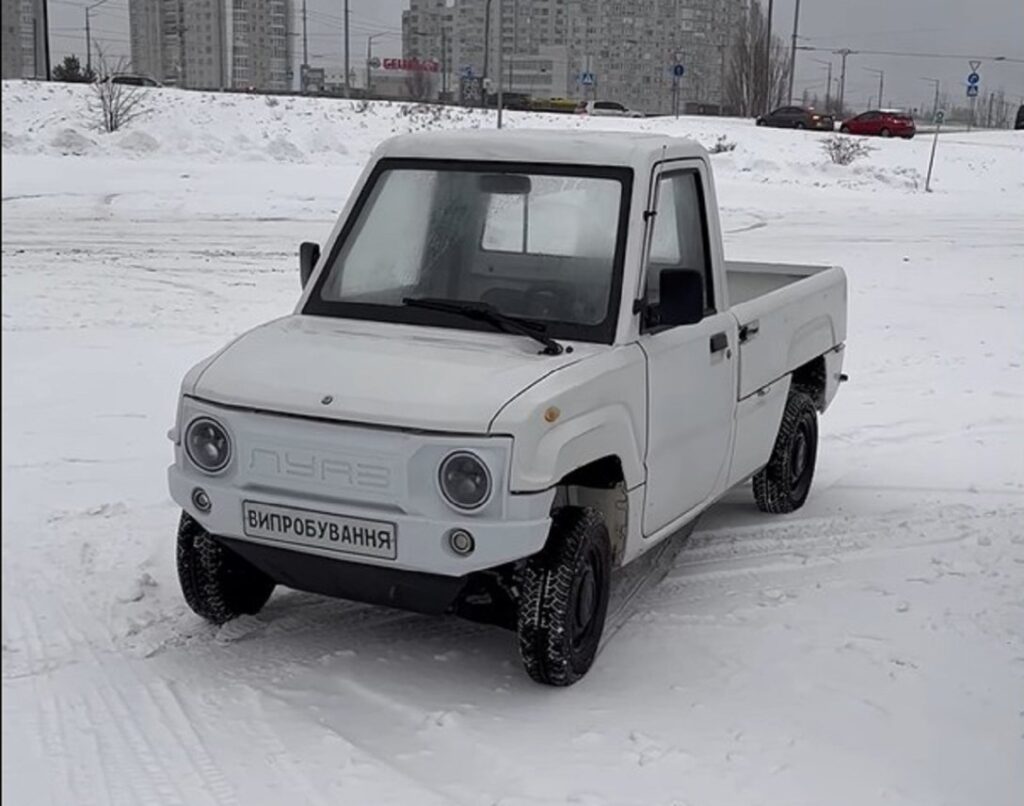Повернення легенди: знаменитий ЛуАЗ відродять у форматі електромобіля
