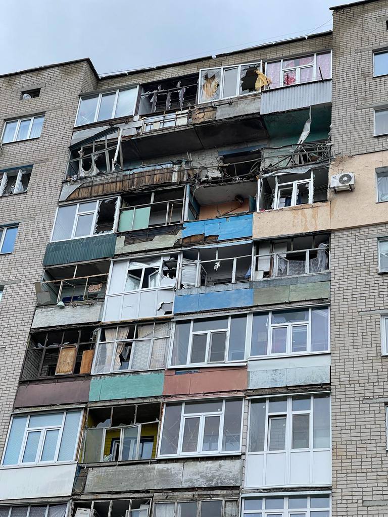 Російські війська обстріляли Харківщину та Херсонщину: є руйнування, поранено дитину