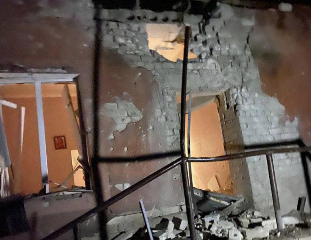 Росіяни обстріляли пологове відділення лікарні у Херсоні