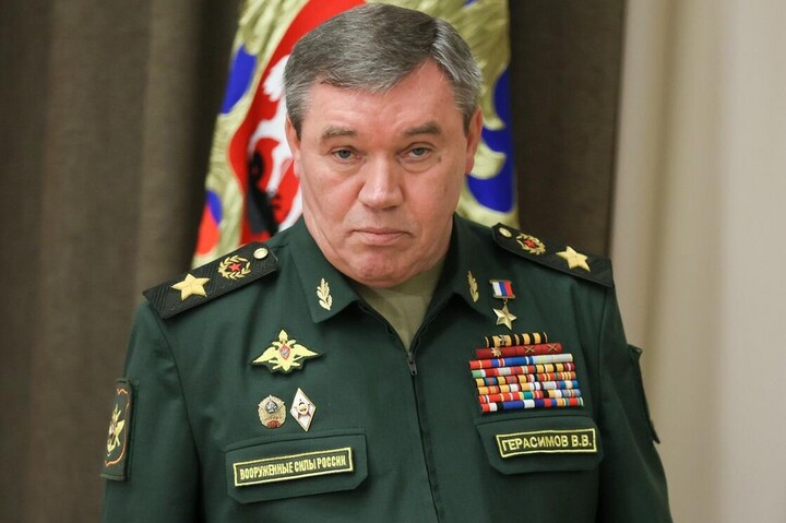 “Терпи, моя красавица…”: в Офісі президента поглузували з заміни Суровікіна на Герасимова