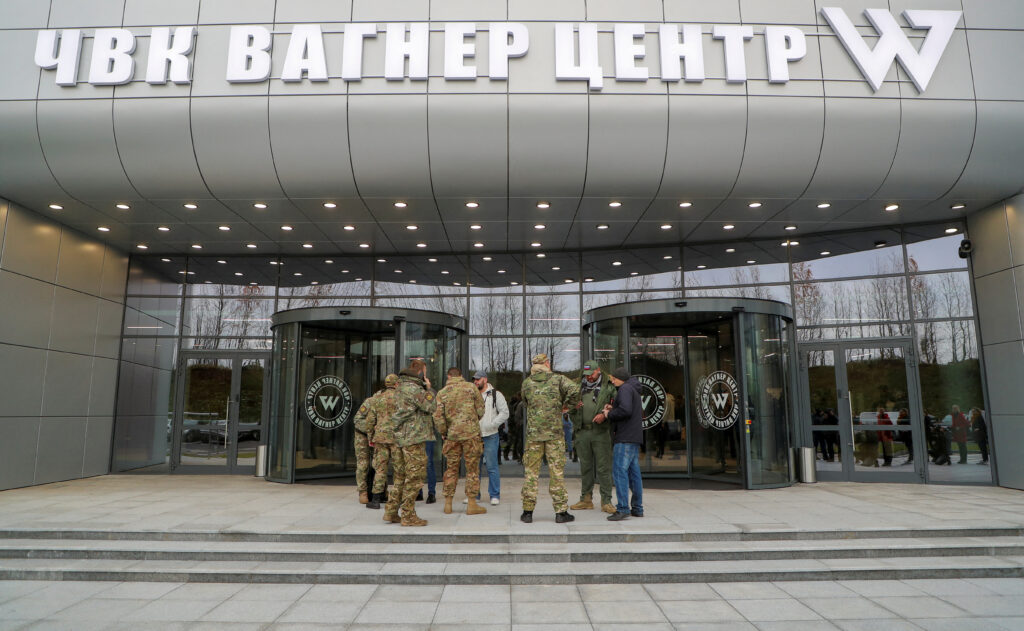 Великобритания намерена внести ЧВК «Вагнер» в список террористических организаций – Times